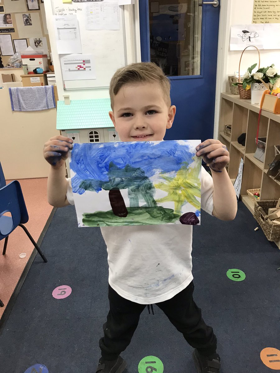 This was was so proud of his painting today! What great observations and colour mixing in our new self service paint station @WroxhamSchool @tinkerbellwrox