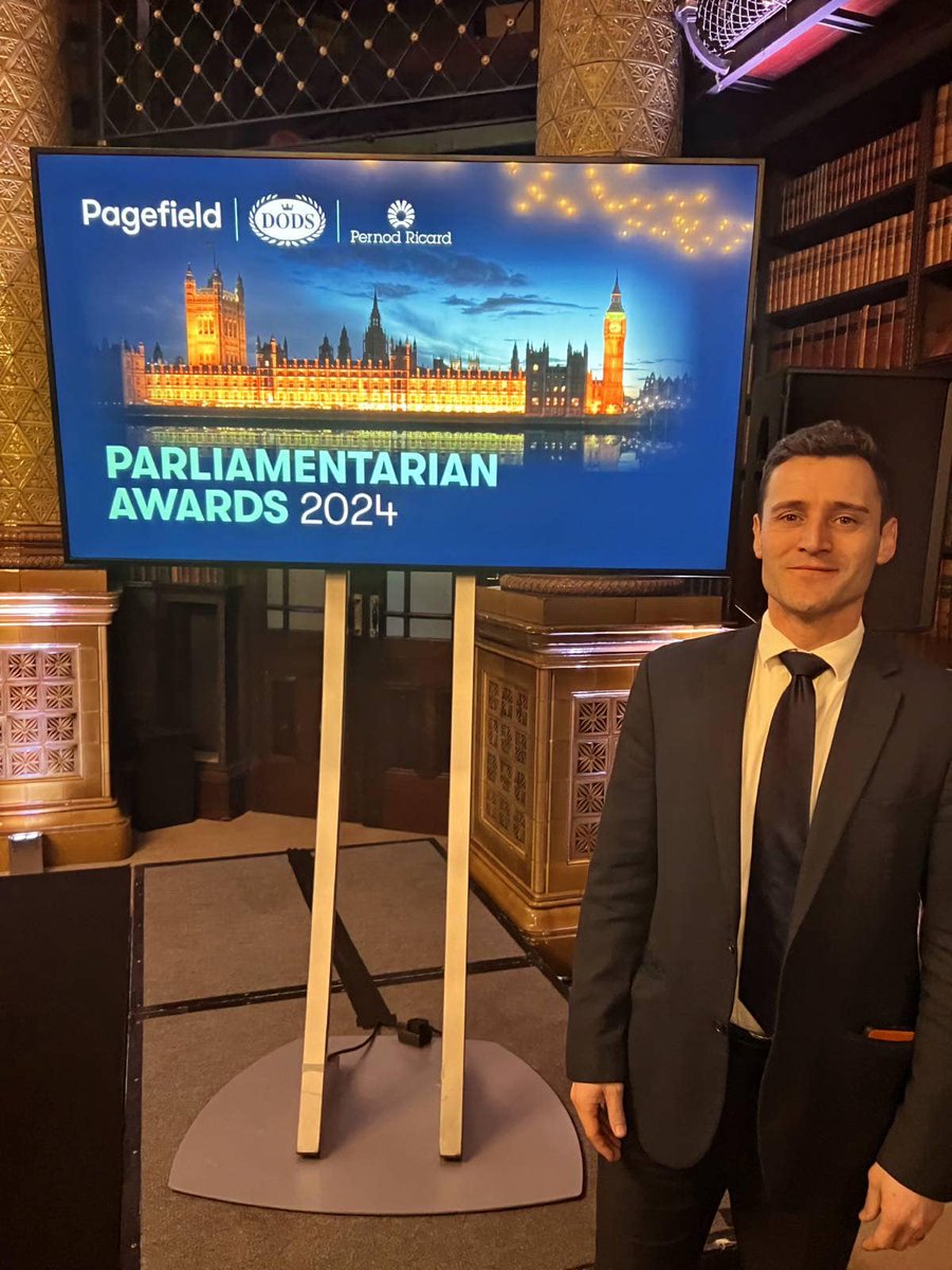 Really humbling to be nominated for the @PagefieldLondon Parliamentary Campaigner of the Year award for my work on the #BuyBritishButton 🚜🇬🇧 (1/4)