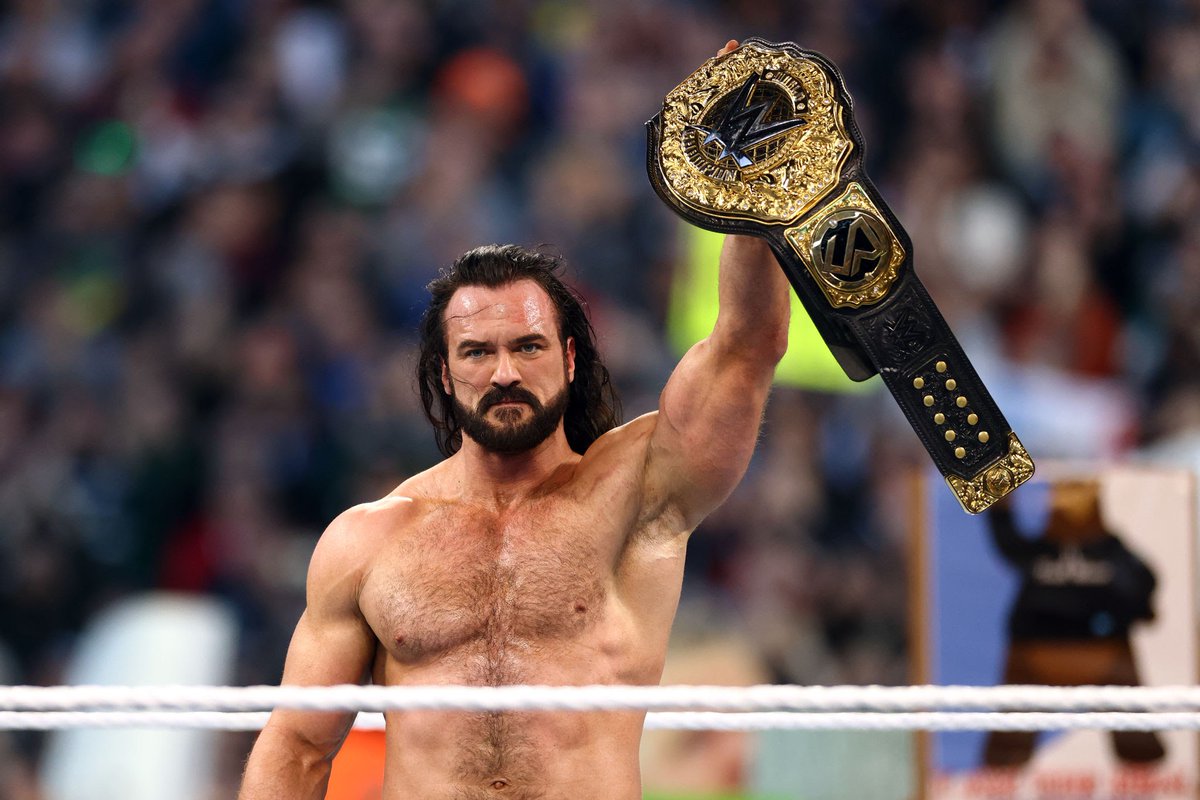Drew McIntyre at 2024 Clash at the Castle:

- Come out to Broken Dreams 
- Win the World Heavyweight title 
- Leave Glasgow through the crowd like 2011 CM Punk in Chicago

This should be the move.
