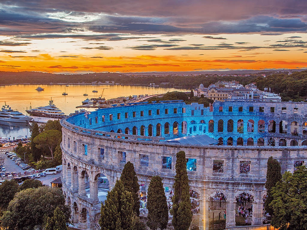 Pula, Croatia 🇭🇷

The Pula Arena is one of the best-preserved ancient Roman amphitheaters in the world, dating back to the 1st century AD. It is among the largest Roman amphitheaters ever constructed, measuring about 132 meters in length and 105 meters in width. It could