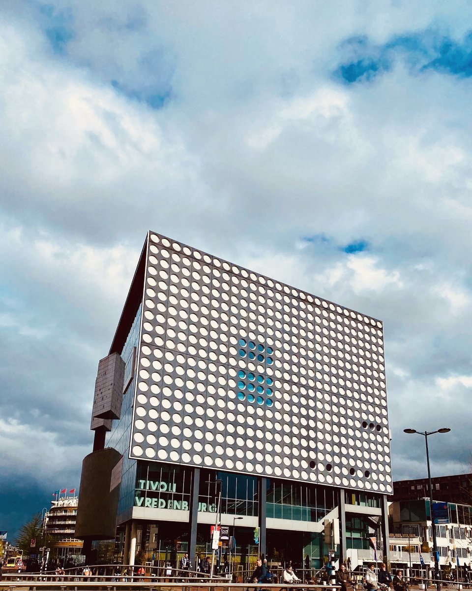 TivoliVredenburg is ook dit jaar onze top locatie op 31 oktober en 1 november! Zijn jullie ook al zo benieuwd naar het thema en de sprekers dit jaar? ✨