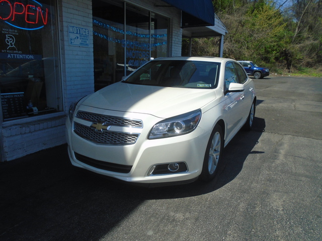 #RentToOwn with #NoCreditCheck! 2013 #Chevrolet Malibu LT2. Leather, premium sound, and remote start! southsidemotorspgh.com/inventory