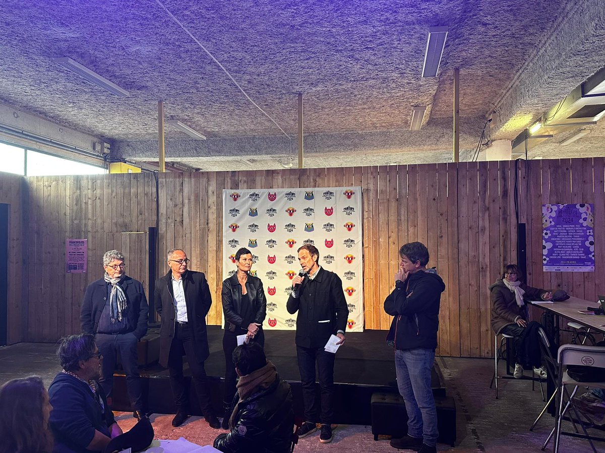 📢[COMMUNIQUÉ] À l'occasion du @PrintempsDB, la Sacem et @ekhoscenes lancent leur dispositif commun Synergies live! pour inviter les producteurs de spectacles à s'engager aux côtés de créateurs-interprètes🎶 #emergence #PDB24 ➡️+ d'infos : presse.sacem.fr/la-sacem-et-ek…