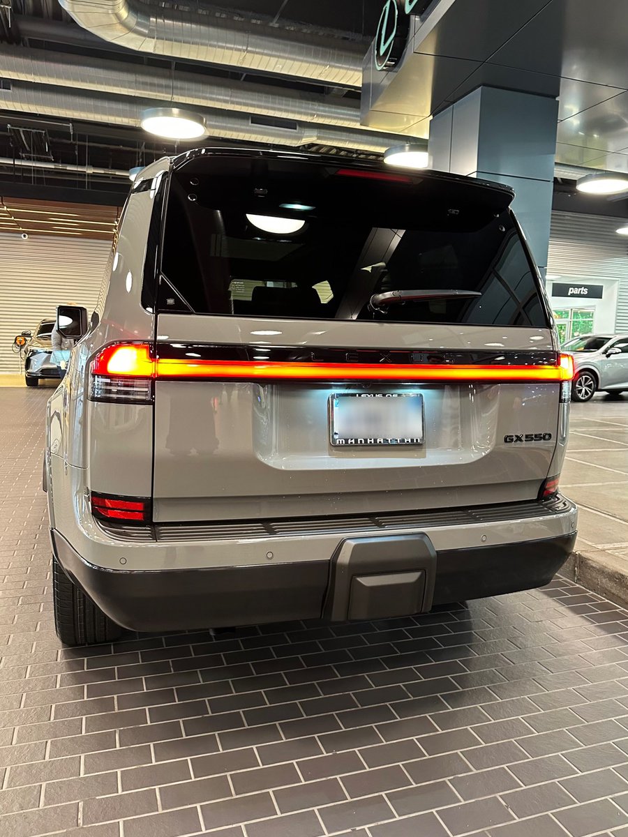 #LexusGX550 #incognito #luxurysuv #caroftheday #automatic #349hp #10speed #v6turboengine #luxury #lexusofmanhattan #lexussafetysystem #roadsignassist #blindspotmonitor #precollisionsystem #hellskitchen #carswithoutlimits #manhattan #nyc #luxurycars #experienceamazing