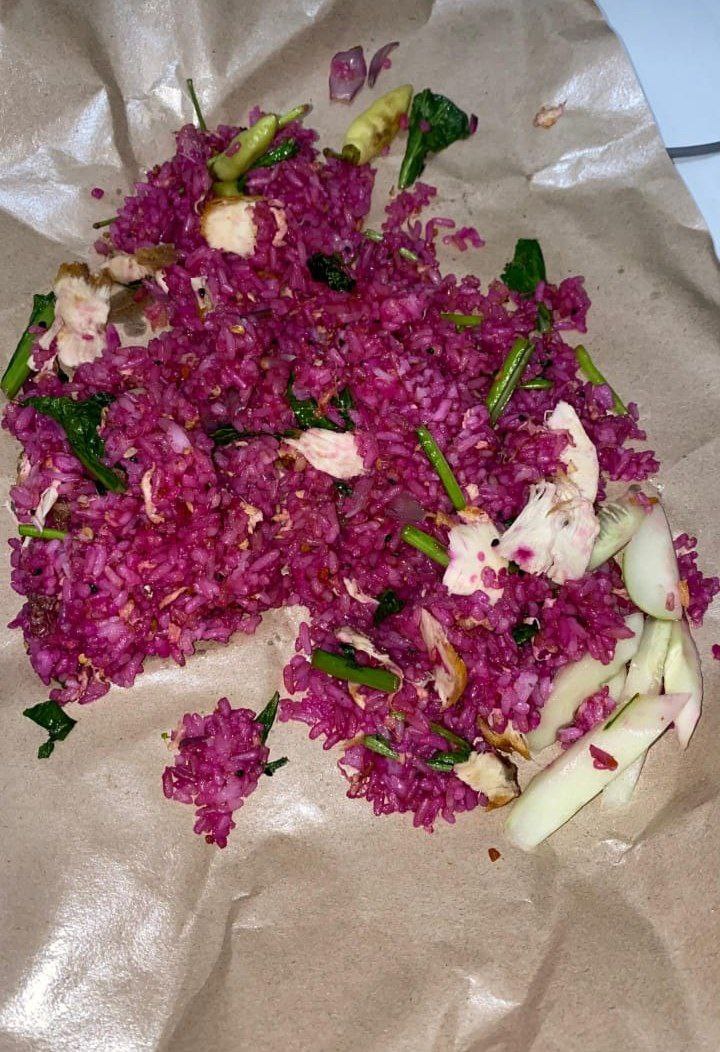 malah nasgor janda😭😭