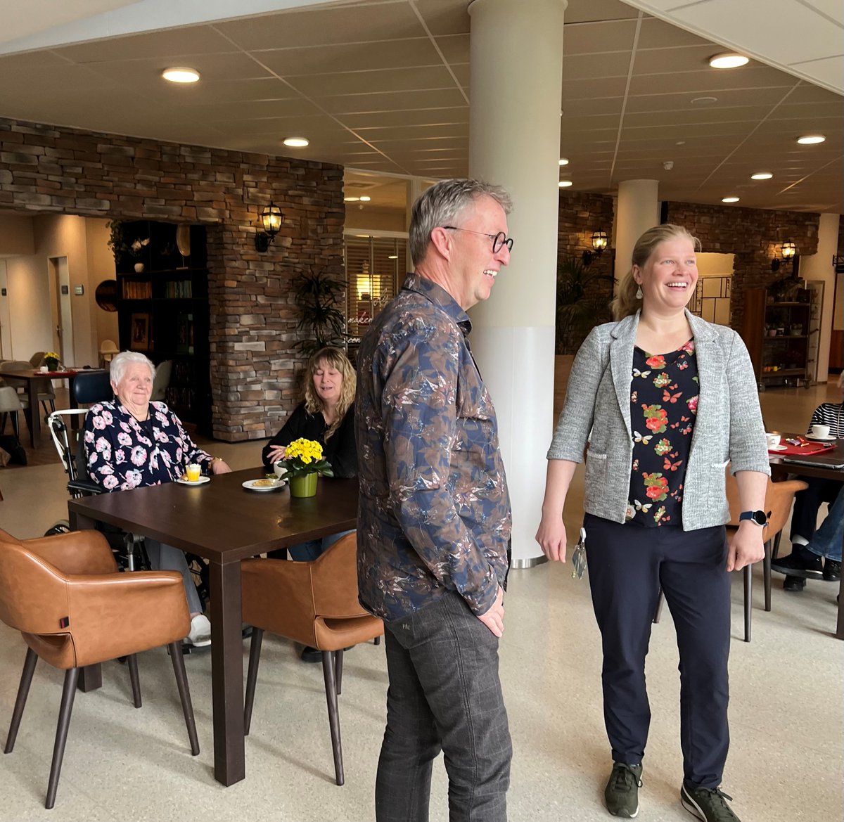 Hoe vergroten we de kennis over dementie en zeer ernstig gedrag (D-zep) en werken we samen in de regio om de kwaliteit van het leven van bewoners te verbeteren? ad.nl/gouda/als-je-e…

#DzepKennisnetwerk #Dzep #Thuisindeouderenzorg #samen