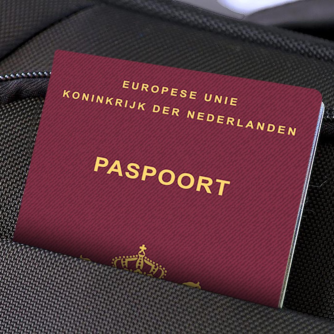 Ga je deze zomer op #vakantie? Vraag dan op tijd een nieuw #paspoort aan! We verwachten dit jaar veel aanvragen voor nieuwe paspoorten en identiteitskaarten. Sinds 2014 zijn deze namelijk 10 jaar geldig. Dit doe je natuurlijk 👉 onze website.