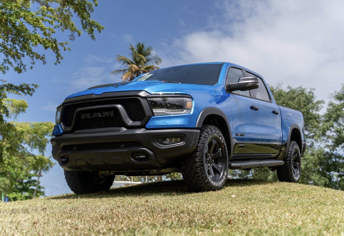 RamTrucksPR's tweet image. Nuestra Ram Rebel se lució con toda su potencia en el torneo de Golf de MIDA el pasado jueves 18 de abril! Que te parece esta pickup única en su categoría 💪⛳️ #RamRebel #Potencia #TorneoDeGolf #MIDA