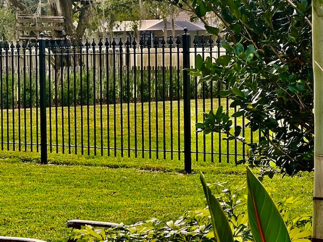 We strive to provide the best experience with our friendly and knowledgeable staff, easy to follow tutorials, and quality fencing! 

#IronFenceShop #ironfence #ironfencing #curbappeal #backyardfencing #customerservice #DIY