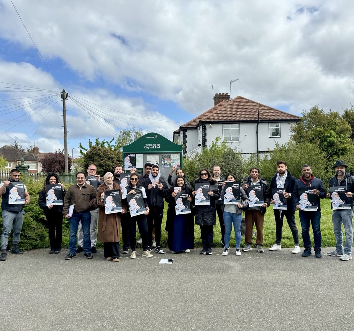 After a brilliant canvassing session, my volunteers and I reflect (over pizza!) on the conversations we have had on the doorstep. My neighbours in Ilford North are fed up with politics that remains distant, unresponsive and beholden to special interests. We are building a…