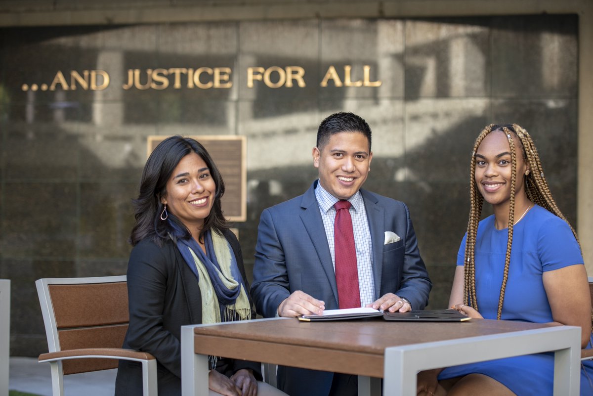 Today is #AdministrativeProfessionalsDay and we would like to take this time to acknowledge the wonderful professional staff employees of the @FBI. Their hard work upholds our mission every single day. #FBI #Albuquerque #NewMexico