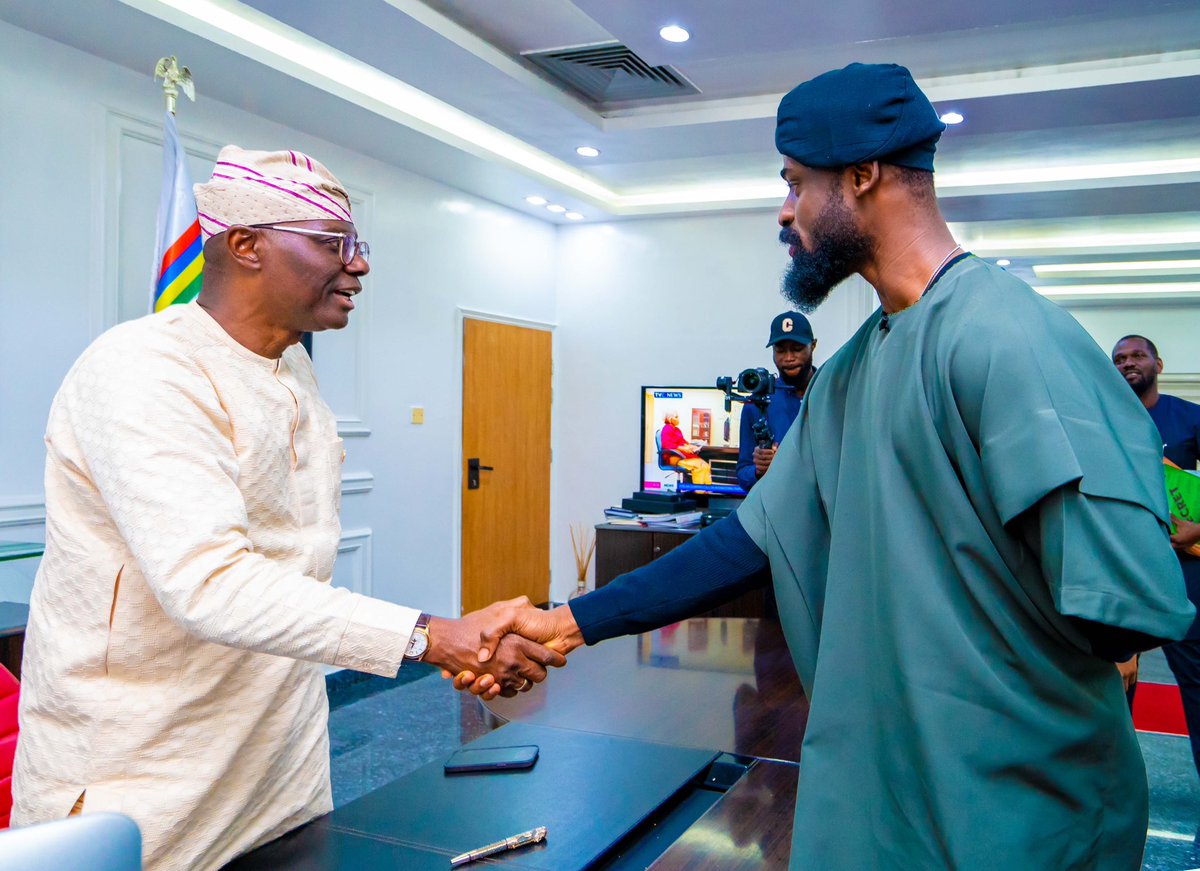 jidesanwoolu's tweet photo. Powerful visions birth movements that change lives. Today, we welcomed back @Tunde_OD , our chess champion, to Lagos. 

His journey embodies the spirit of Lagos—resilient, ambitious, and driven to succeed. As we celebrate his achievements, we're inspired by his vision for empowering our children and youth. 

Together with Tunde and the transformative power of Chess, we'll work towards a future where every child in Lagos has the opportunity to realize their full potential. 

The state proudly supports his mission, purposefully providing resources to fuel this noble cause now and in the future.