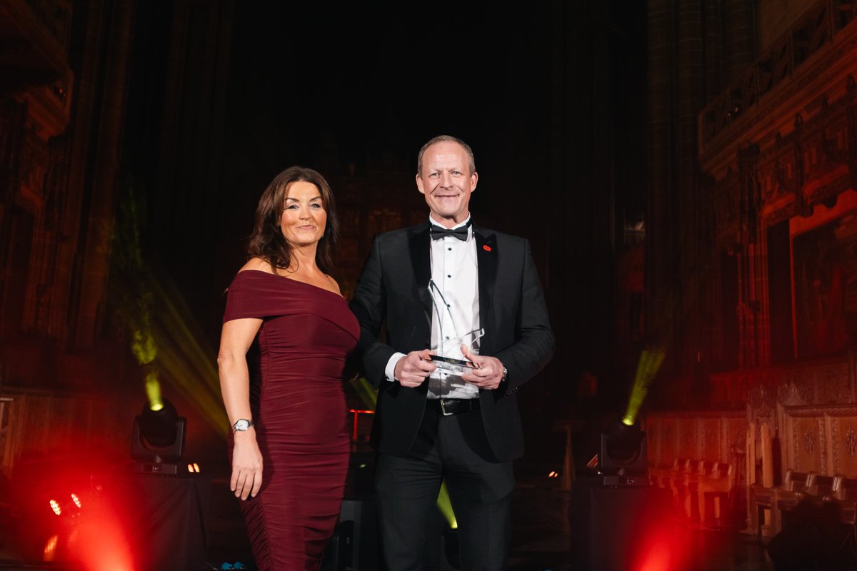 This #WinnerWednesday, we look back to those who have been crowned 'Teacher of the Year' at the Educate Awards 🍎

Do you know a North West-based teacher who is passionate about engaging and inspiring young people? Nominate them today!
👇
educateawards.co.uk/how-to-enter/