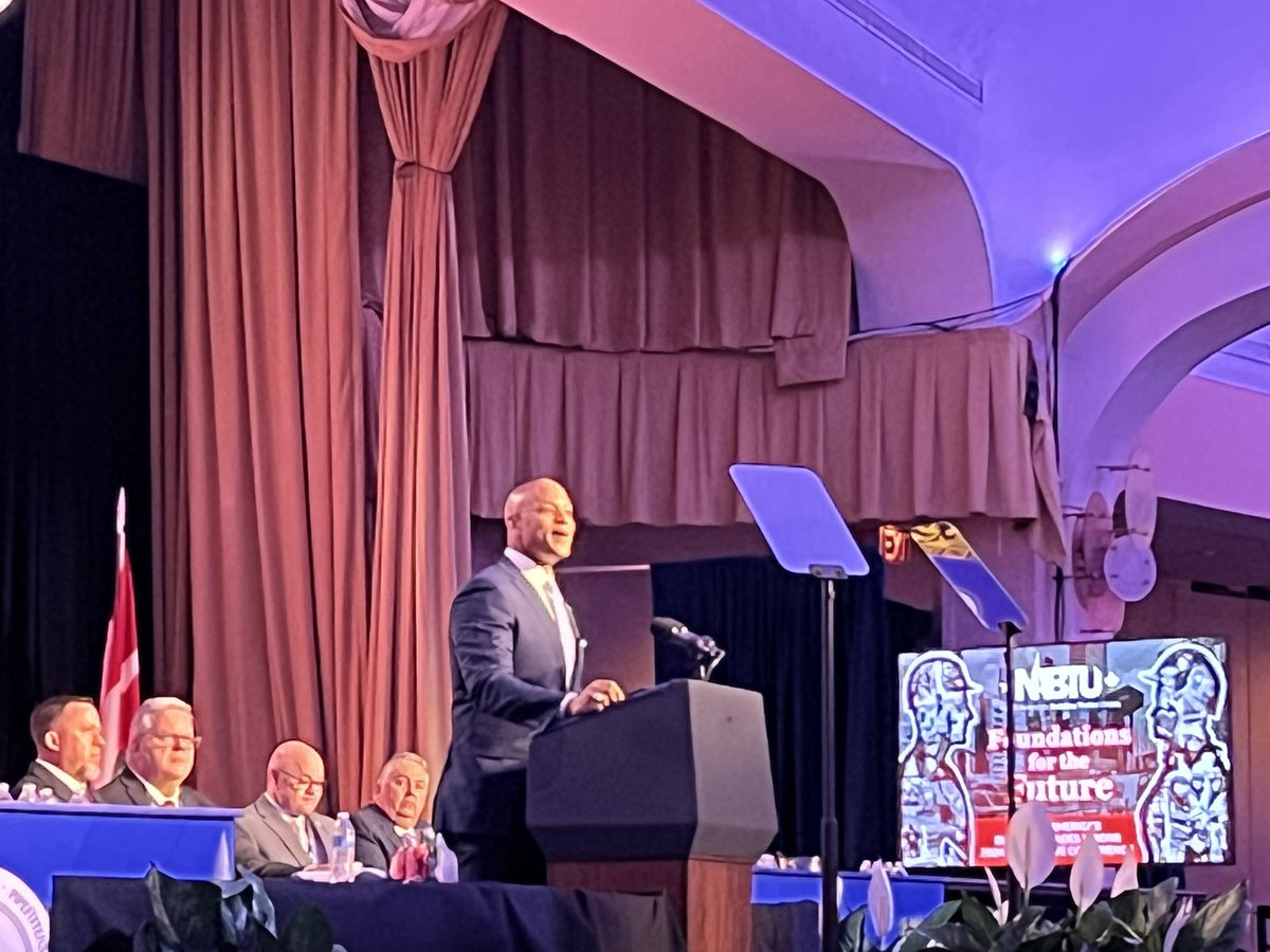 IUBAC's tweet photo. Like our President @JoeBiden always says, the middle class built America, and the #unions built the middle class. At times we are rebuilding our #infrastructure, I know our unions are going to lead the way. - @GovWesMoore
#NABTU2024 #InfrastructureGeneration
#UnionStrong #1u https://t.co/vbLU0DWzV2