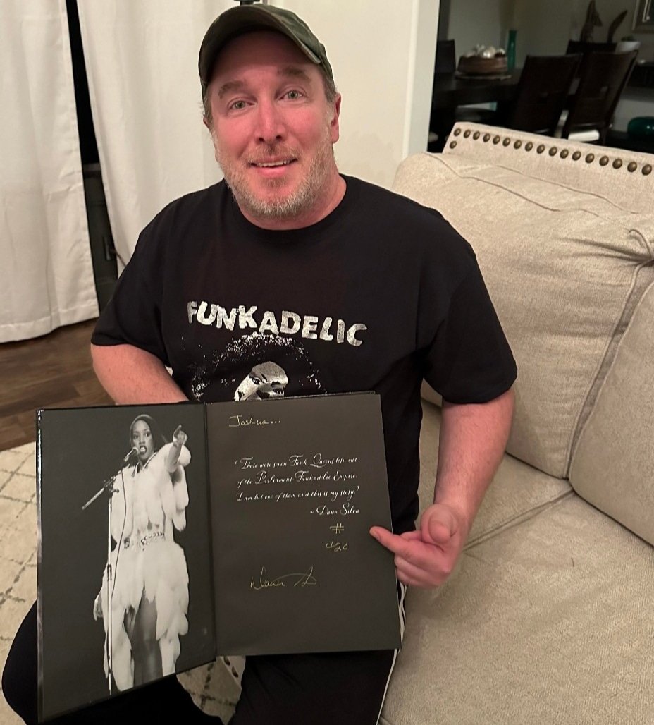 DivasofFunk's tweet photo. From one #FunkSoldier to another thank you @Josh_Boehringer book #420 #puff #puff for supporting me lol! Joshua U are hereby officially riding on the Underground Railroad to the Funk with #TheFunkQueen
Welcome Aboard my #FunkyFriend order your book @ https://t.co/fQY5Ytk0d3 https://t.co/ZMzwg1kDM5