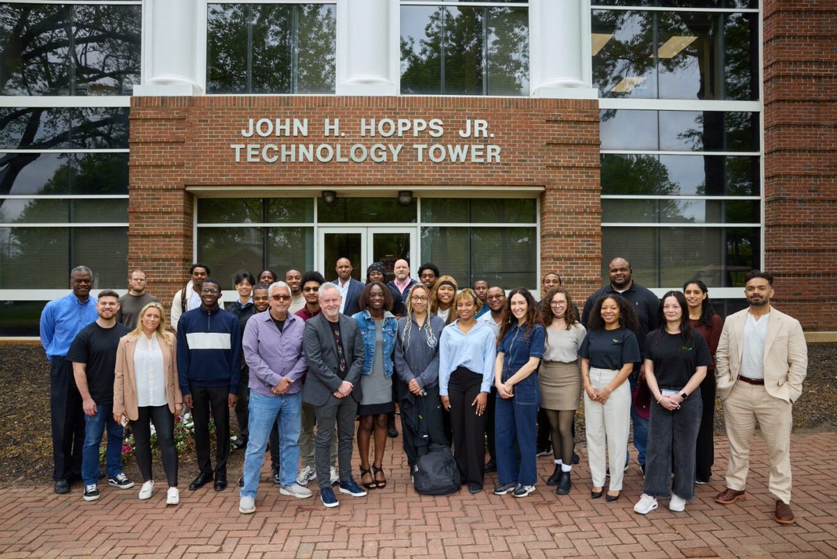 Aaron Harris tweet media