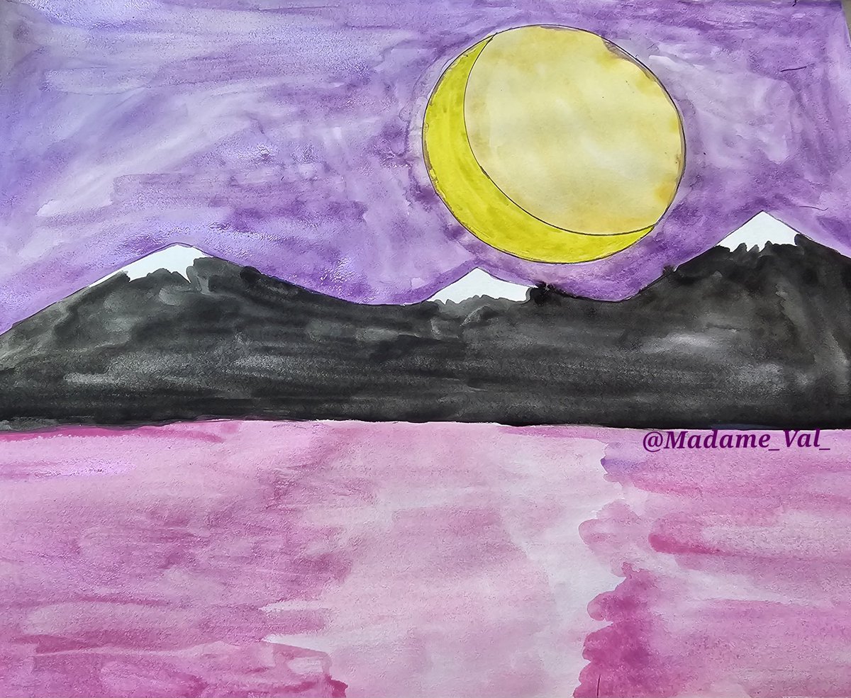 Made something in art class (with water colors)🌙❤️ #watercolors #ArtistOnTwitter