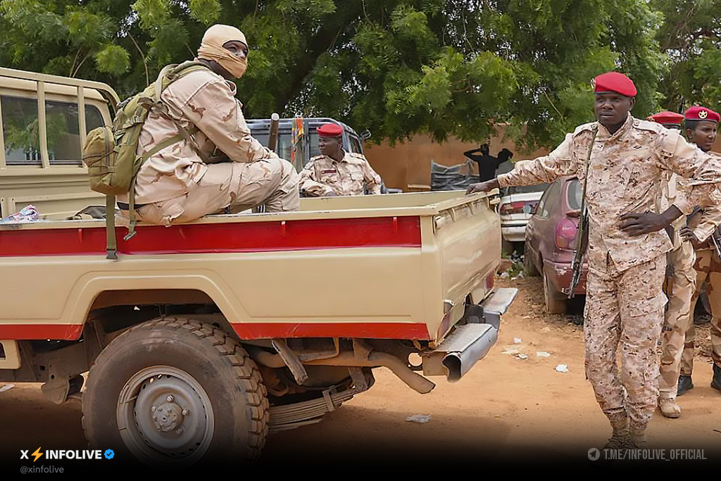 ⚡️🇳🇪 Le Niger veut que des spécialistes russes forment l’armée du pays 
#Niger #Russie #Afrique #Russia #Africa 

Le ministre de l'Intérieur du Niger, Mohamed Tumba, a également ajouté que le pays était prêt à acheter des armes russes.

💬 «Notre coopération avec la Russie…