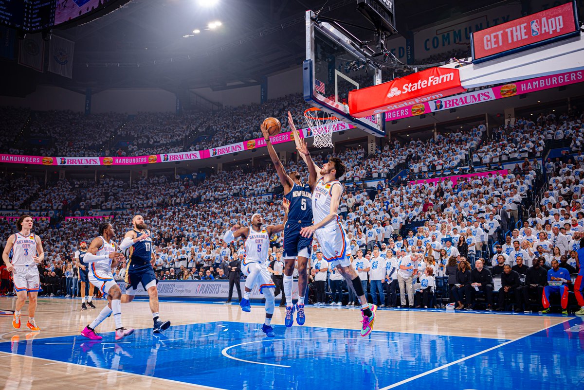 Thunder up! Game 2 tonight!! 🩷⚡️🏀💙