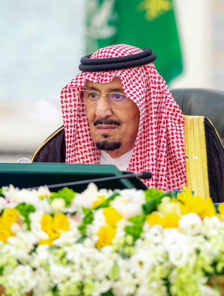 miss_moafa's tweet photo. اللهم أمدّه بالصّحة والعافية 🇸🇦 🤍

 #الديوان_الملكي https://t.co/8neCMxBsr5