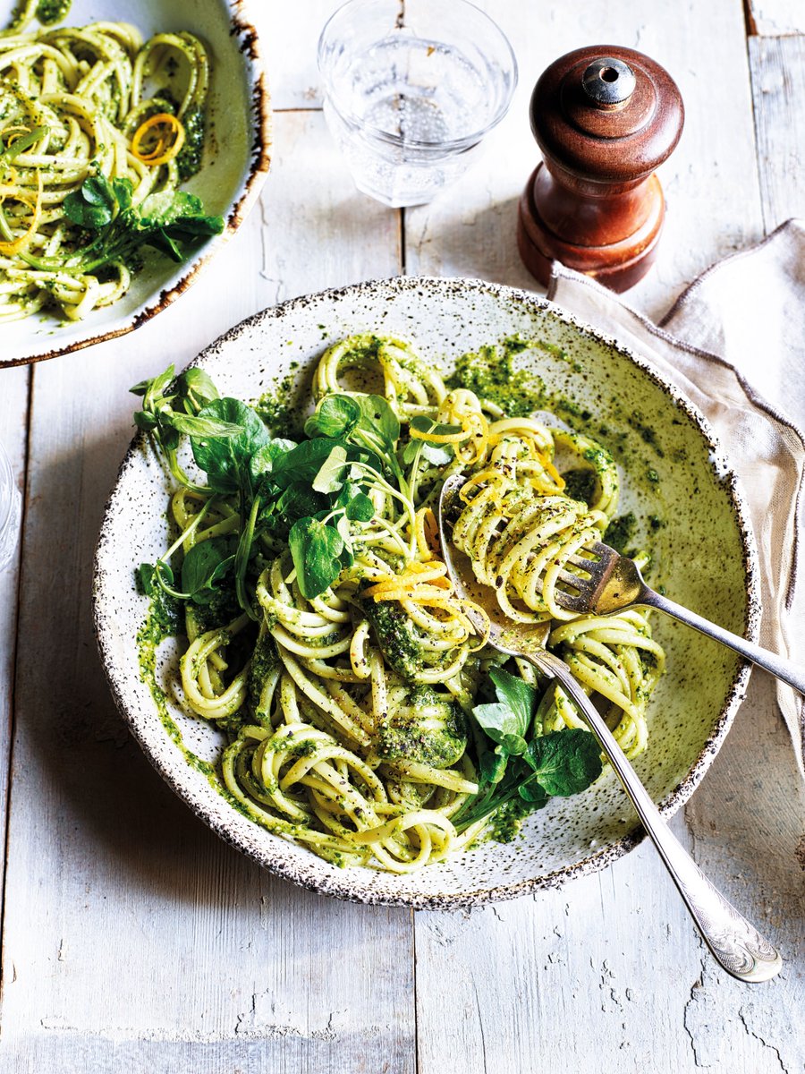 Watercress is in season right now. For wonderful ways to cook with the peppery green, tap here: ow.ly/zhJV50RmbnG