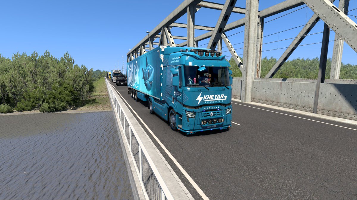 @SCSsoftware
@RenaultTrucksCo
@MohSkinner
@siyann_stuff
#TheGoodTruck #JoinTheGoodMove 
#ETS2
#BestCommunityEver
#RenaultTrucksEvolution
#ETechTrucking

Cruising in Belgrad