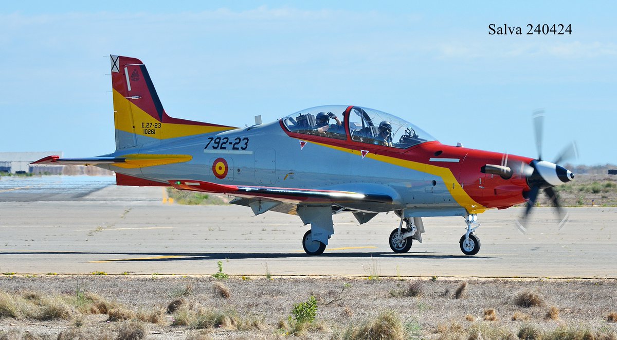 Fotos del día. Estos son los 'Tordos' con los que he podido coincidir hoy (2/2). Segundo periodo. Muchísimas gracias por los saludos. #PilatusPC21 #BASanJavier #AcademiaGeneraldelAire @EjercitoAire. @SpottersMurcia