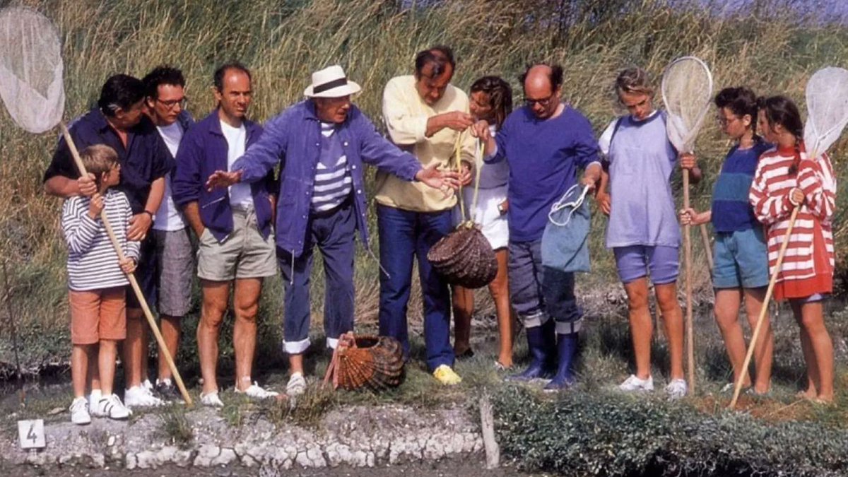 RiminiEditions's tweet photo. #JeanFrançoisSTÉVENIN, #CatherineJACOB, #DanielCECCALDI, #MichelROBIN, #HélèneVINCENT, #LudivineSAGNIER, #GuyMARCHAND...
... le 2 juillet prochain dans nos édition BLU-RAY & édition DVD du film de #PascalTHOMAS #LesMarisLesFemmesLesAmants
👉 https://t.co/bo3ttcVd8G https://t.co/WISAYxI7zC
