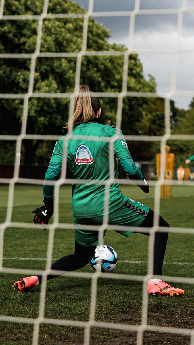 Focus and good vibes! 👀😎 #werderfrauen #werder