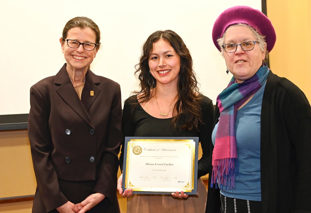 .@UCRiverside Graduate Division recognizes outstanding #students, #postdocs, and faculty members. Congratulations to all the awardees! insideucr.ucr.edu/awards/2024/04… @UCRGradSuccess @UCRPostdocAssoc @UCRCNAS @ucrchass