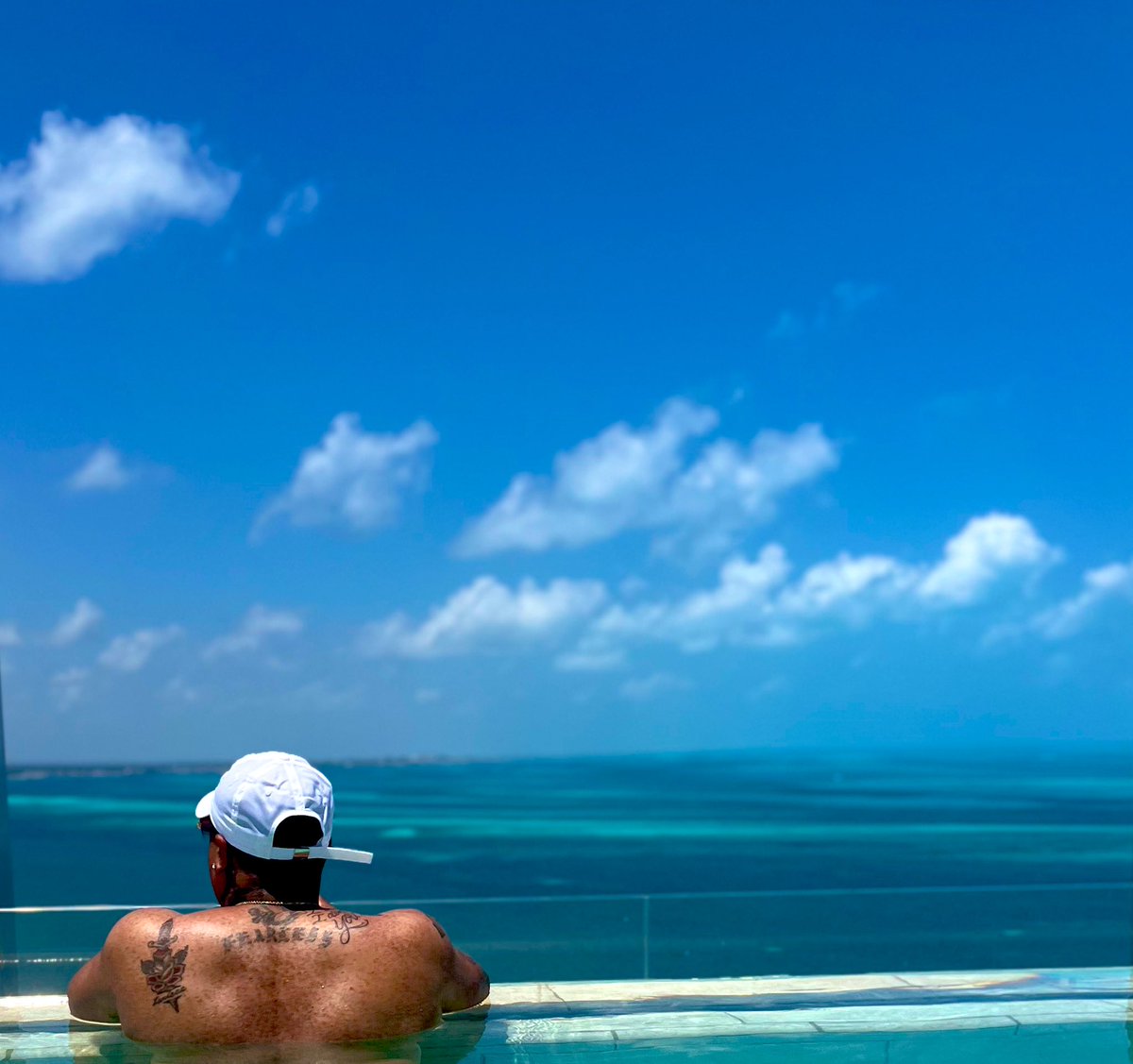 FlyzoneForever's tweet photo. Cancun 2024🇲🇽 https://t.co/oaT82jPLqZ