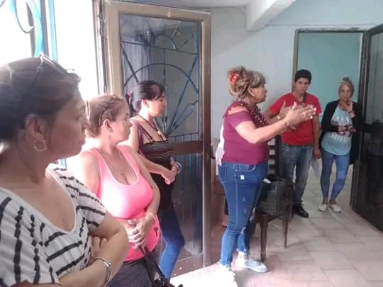 eaacmg's tweet photo. En  recorrido de la Dirección del OSDE Agua y Saneamiento se intercambio  en la Oficina Comercial Joaquín Agüero,  perteneciente a la UEB Camagüey  enriquecedor y amplio el  debate con el colectivo de trabajadores https://t.co/i0fcCuiPpw