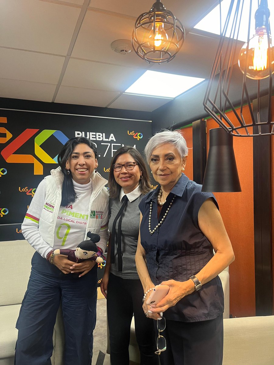 NormaPimentelMx's tweet photo. Iniciamos el día con #ElCafe con @Irma_Tribuna y @AleBau_Tribuna en @NoticiasTribuna.

Agradezco la invitación a su espacio en el que pude platicar sobre la campaña que estamos realizando en el distrito 9 local. https://t.co/rk4FiEqxgE