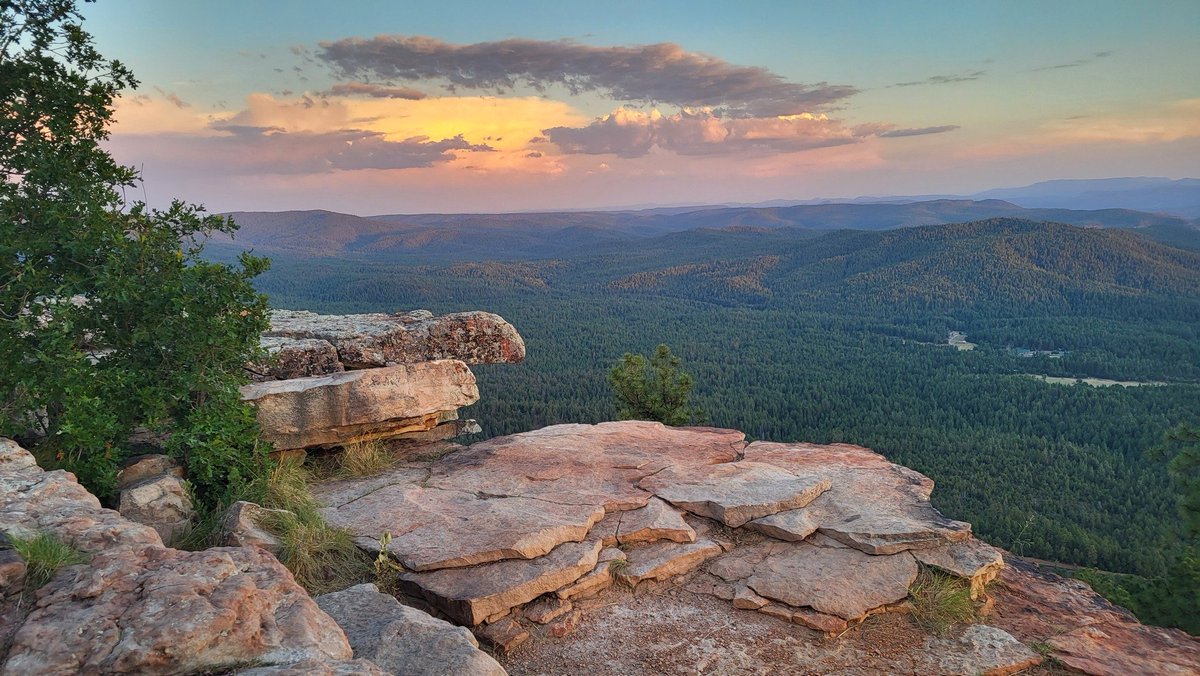 NFF and @AZLottery are celebrating their commitment to environmental conservation this #EarthMonth through our ongoing partnership! This year, the partnership aims to revitalize the recreation infrastructure at a popular campground site through the Rim Country Campground Project.