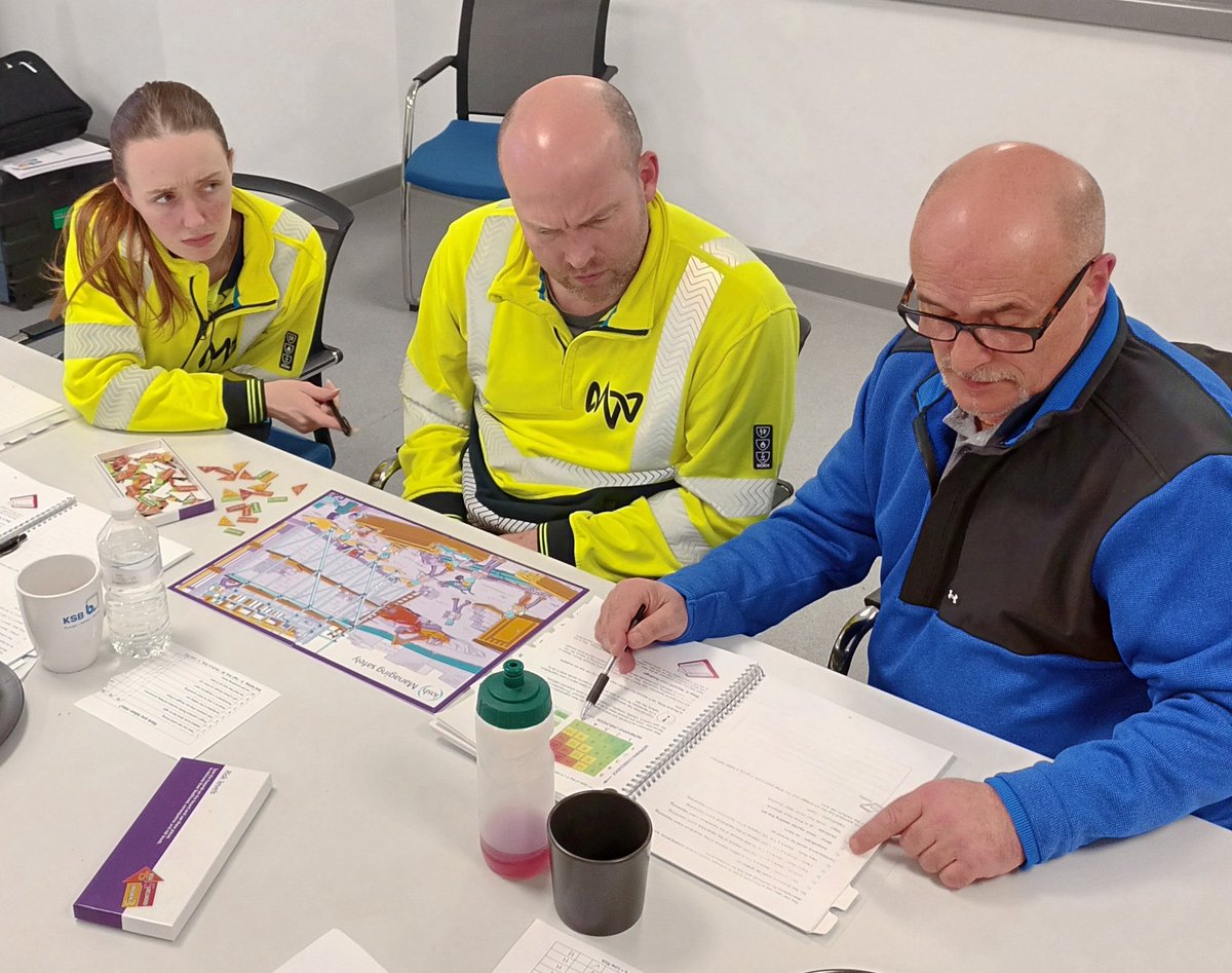 Day 1 of <a href="/IOSH_tweets/">IOSH</a> Managing Safely. Nice to be back at MVV. Group working well together.