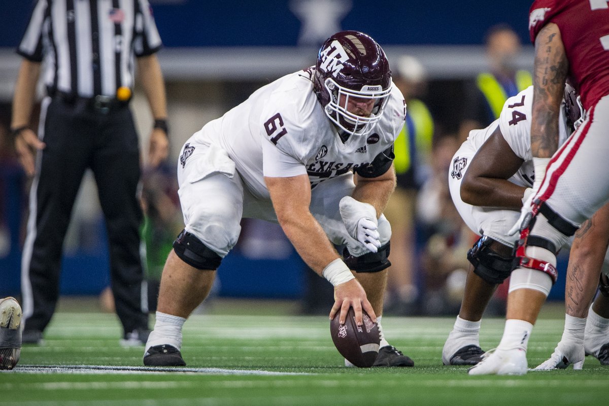 Texas A&M OL Bryce Foster has entered the transfer portal, @TheAthletic has learned. The former top-100 recruit started 28 games at center for the Aggies. Foster focused on track & field this spring and did not participate in spring practice. bit.ly/3JmQ7Ze