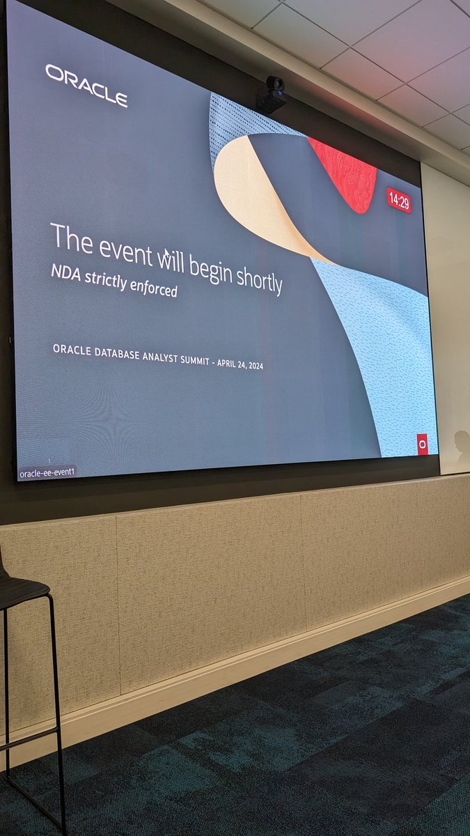 MyPOV - And we are under #NDA for all of the @Oracle database summit... Sorry.