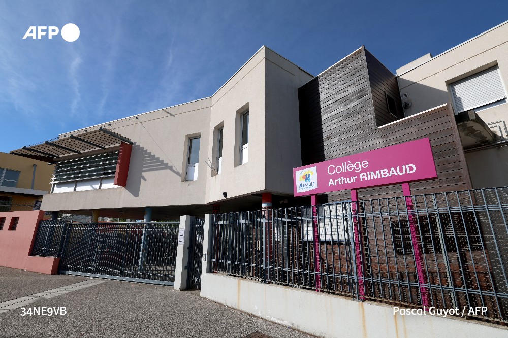 Agression de Samara à Montpellier : deux autres mineurs suspectés d'avoir participé à l'agression de l'adolescente de 13 ans à Montpellier, ont été mis en examen pour "tentative de meurtre sur mineur de (moins) de 15 ans", selon le parquet #AFP