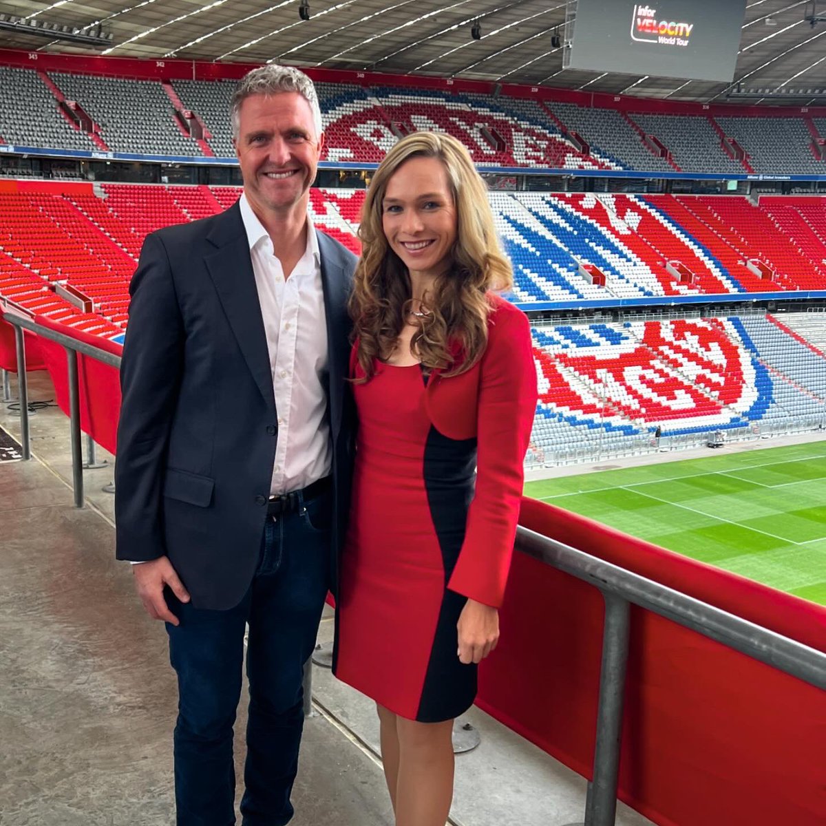 ModeratorinIlka's tweet image. Servus aus München!
Heute drehte sich beim Infor Velocity World Tour Event alles um künstliche Intelligenz, Prozessautomatisierung, Cloud und alles das, was den Arbeitsalltag erleichtert und für mehr Agilität und Geschwindigkeit im Unternehmen sorgt.
#moderatorin #infor