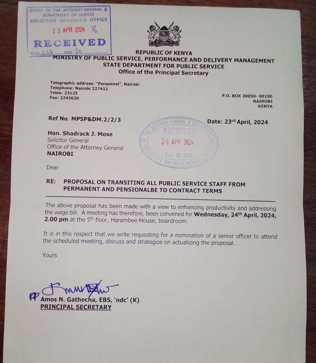 RobertAlai's tweet photo. This is a move which will hurt public service delivery. 

The public is assured of affordable service because of the cheap labour retained through the assurance of permanence. 

If you go the contract route, you will have to pay premium rates. https://t.co/S4kXQC6Onm