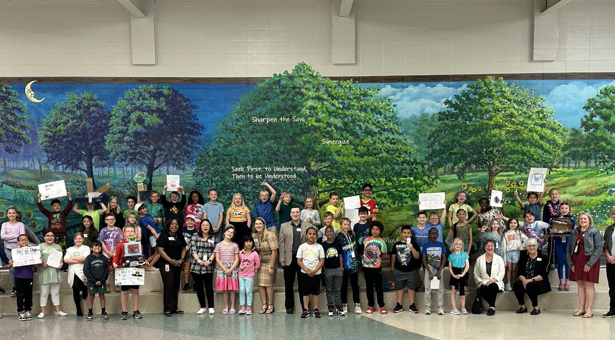 Our 3rd graders got to experience Shark Tank today and try to sell their ideas. Thank you to the wonderful teams and our wonderful judges who made time out of their day to be here!! #opsforwardtogether