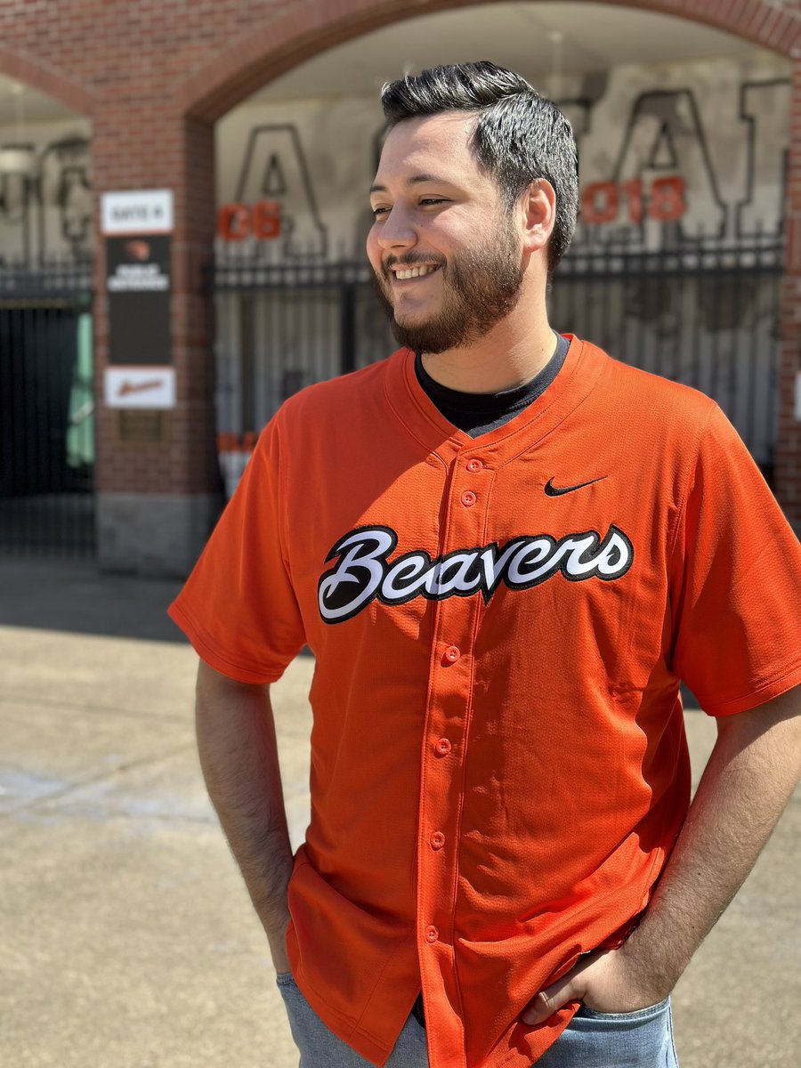 OSU Beaver Store tweet media