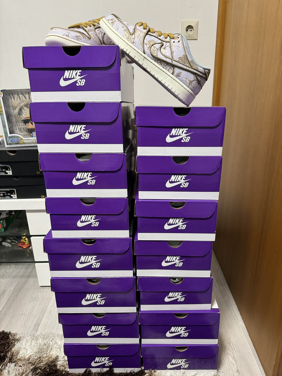 denbysnkr's tweet photo. ☄️ @LoscoBot https://t.co/Egq70a2Apn