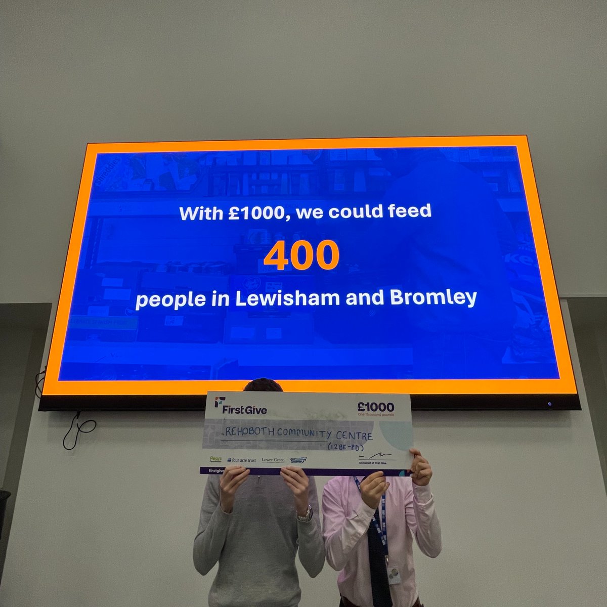 I had the joy of delivering the first ever First Give Final at @HarrisBeckenham with Year 12 students today! Congratulations to all involved for setting the bar with some excellently delivered presentations, and £1,000 won for @RehobothClub ✨