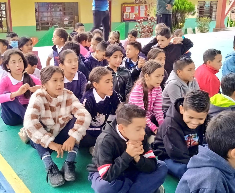 CDCE Dr. Ramón Parra Picón realizó actividades especiales alusivas al Día del Libro. ¡Cultivamos conciencia literaria en nuestros niños! #SembrandoPatria @_LaAvanzadora @MPPEDUCACION @NicolasMaduro