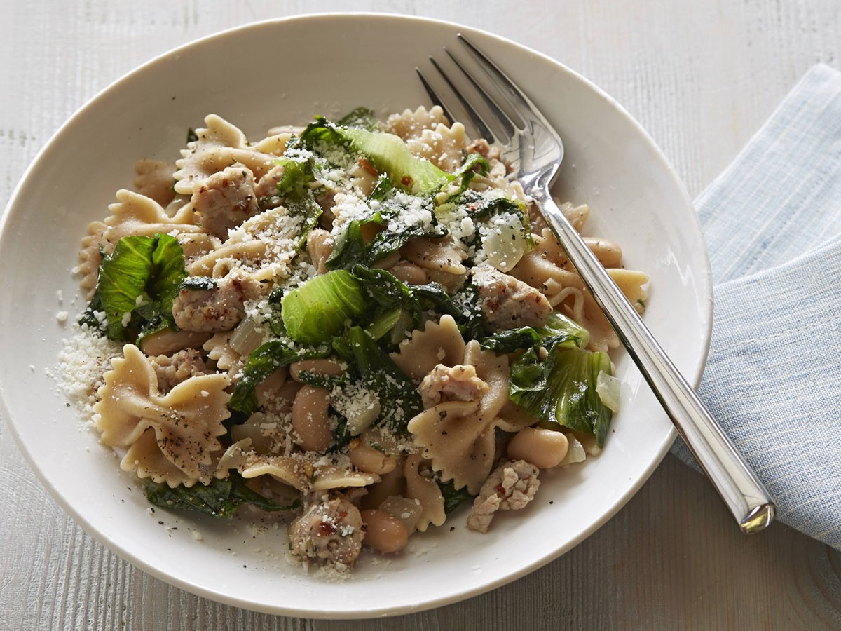 Pasta CAN be healthy 🙌 Just pack it with fresh greens, protein-boosting beans and hearty chicken sausage 🤩 Get @Ellie_Krieger's recipe: cooktv.com/2PBilav