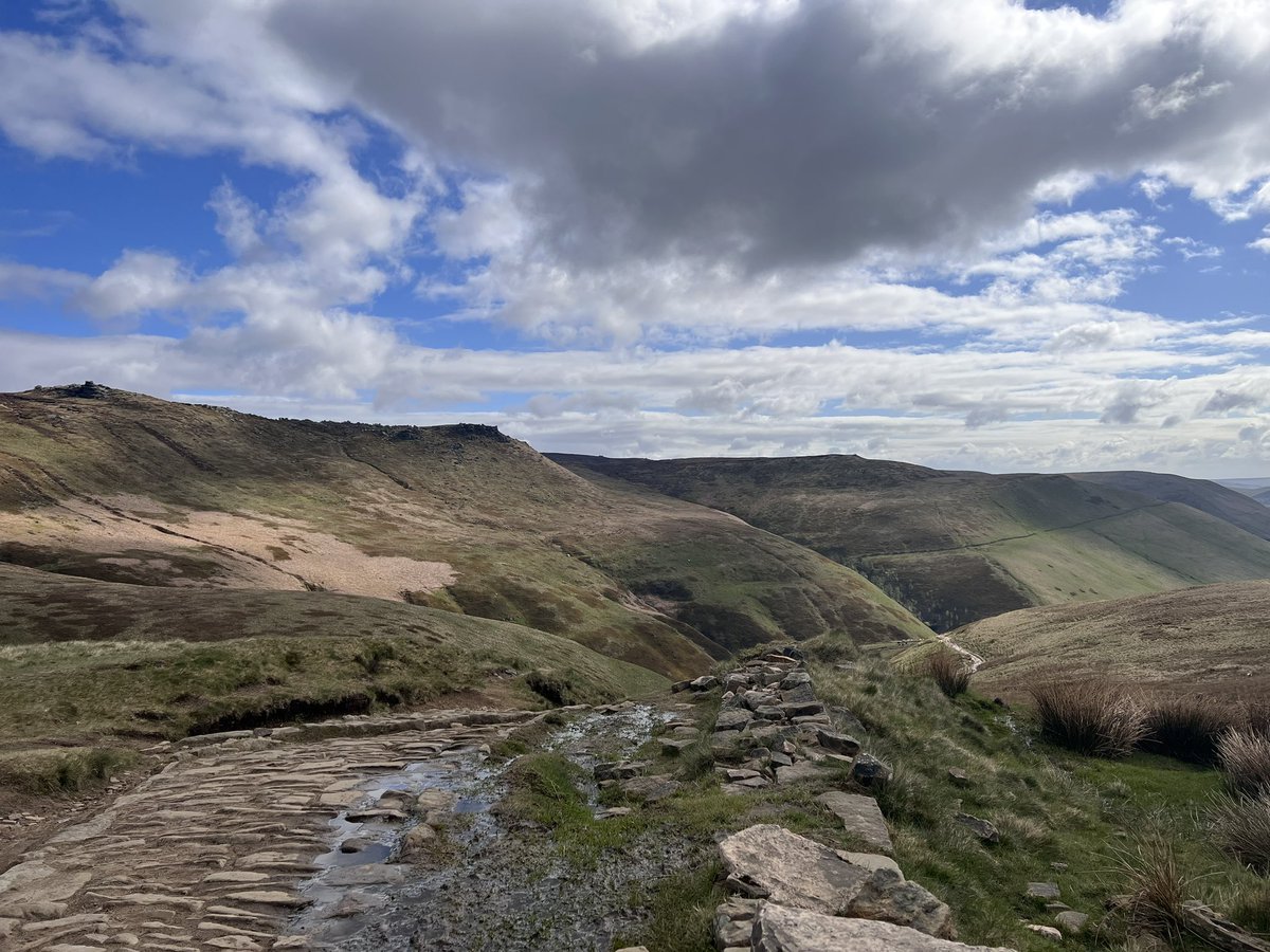 Kinder Scout! Site of the 1932 trespass that ultimately led to the countryside being opened up for all of us to enjoy. I’ve loved my little week off, discovering the wonder of the landscape on my doorstop. North West England has *the* best walks in this country. Don’t @ me