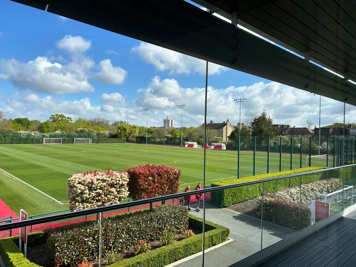 A great experience for the U14s today taking part in “The Arsenal Independent Schools Trophy” held at Arsenal Training ground ⚽️🏟️ #RoyalRussellFootball
