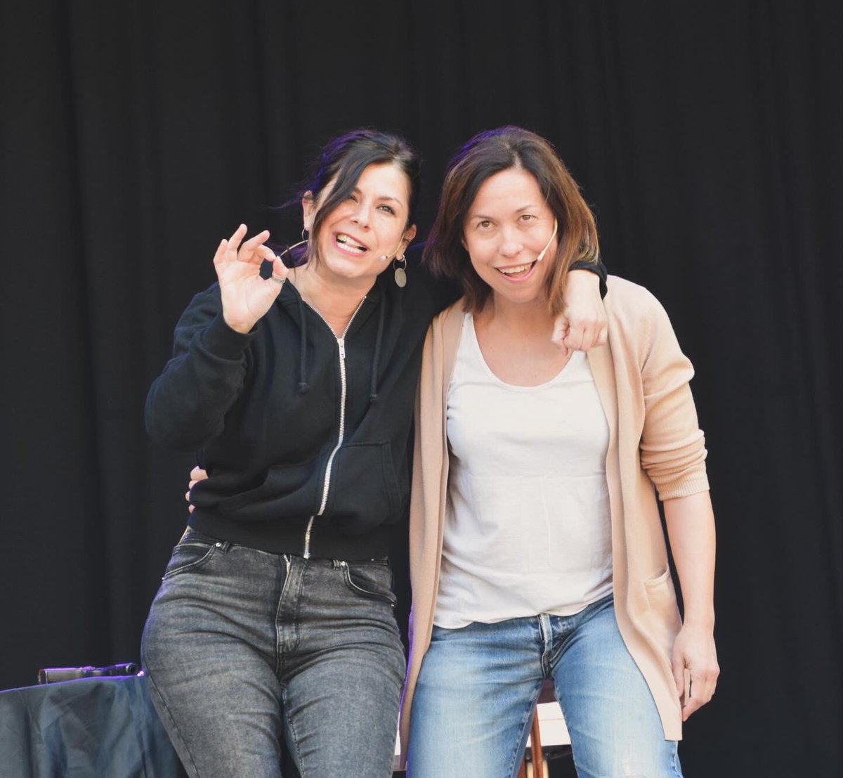 Les Artistes Locals tweet media