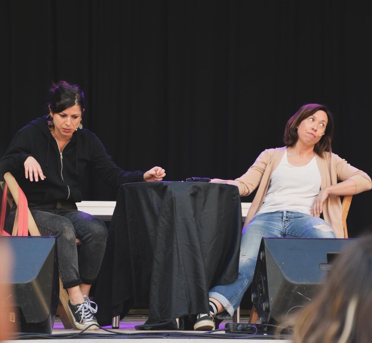 Les Artistes Locals tweet media